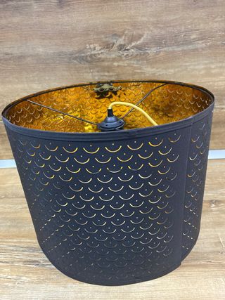 lamapara ikea negra/dorada 
