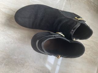 zapatos tipo botin negro