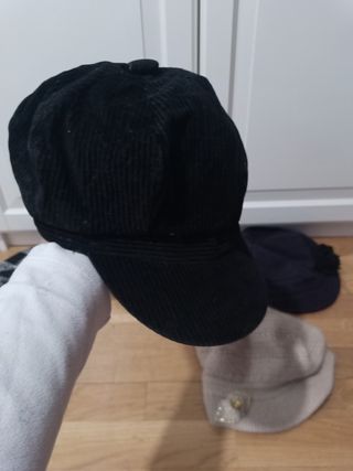 LOTE Gorras invierno chica