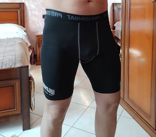 Pantaloncino aderente uomo M