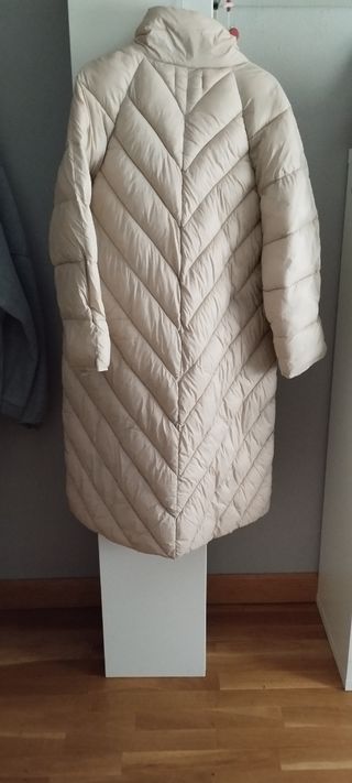 Abrigo pluma