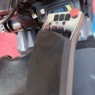 CARRETILLA ELECTRICA 2500 KG BYD