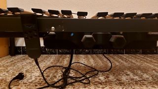 Cama articulada con motor