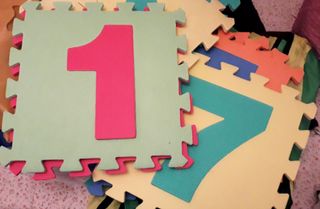 Alfombra 10 piezas puzzle números