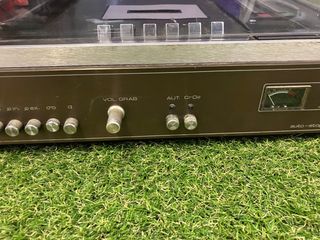 Tocadiscos y radio casette vintage