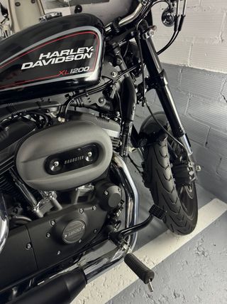 Harley Davidson Sportster Roadster 1200 XL(2080Km)