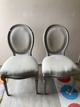 Lote 4 sillas estlilo Neoclasico