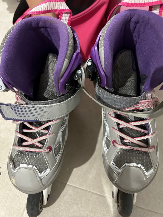 Patines linea 29-32, protectores , casco y bolsa