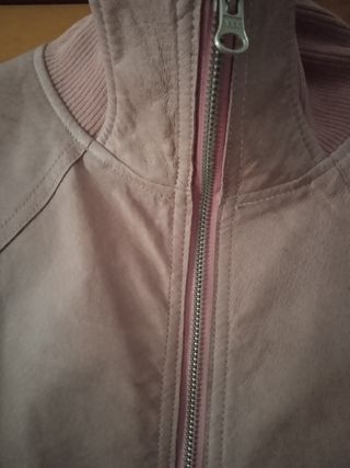 Vendo chaqueta de piel , puesta una vez