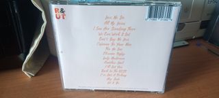 Paul McCartney performs THE BEATLES LIVE 3 CD SET
