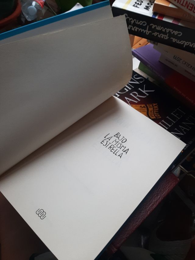 BAJO LA MISMA ESTRELLA. JOHN GREEN