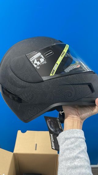 Casco Icon Airform Chantilly negro mate talla XS