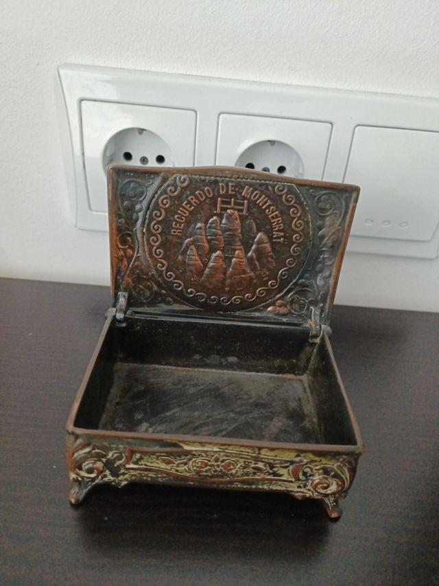 Scatola metallica collettiva