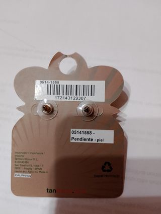 Pendientes de piel flor verde.