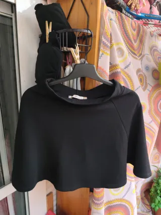 FALDA NEGRA PLISADA