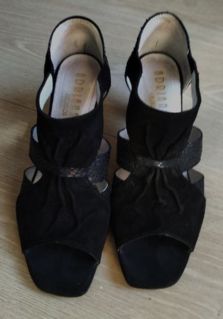 Zapatos de tacón para chica ante negro nº 39.