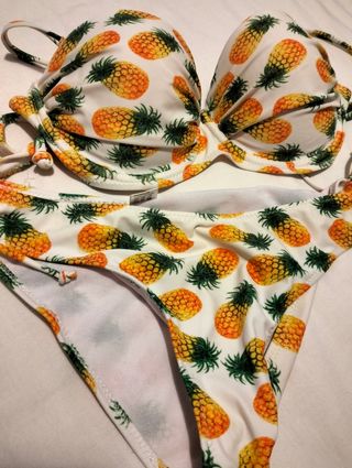 Bikini piñas