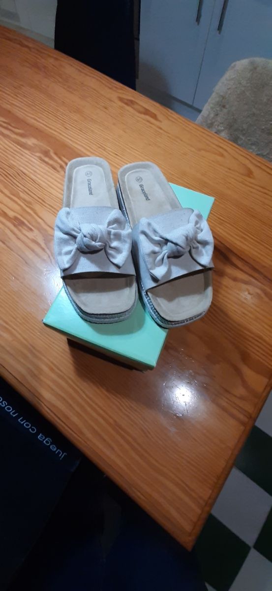 SANDALIAS CHANCLAS LINO