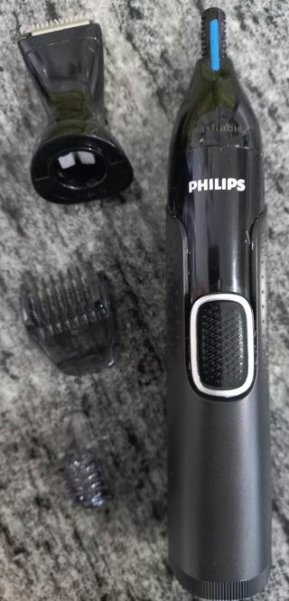 Cortapelos de precisión para nariz, orejas y cejas