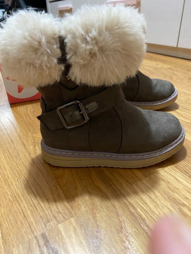 Botas niña talla 25