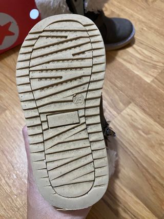 Botas niña talla 25