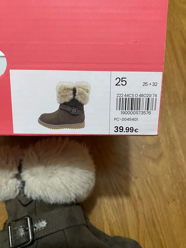 Botas niña talla 25