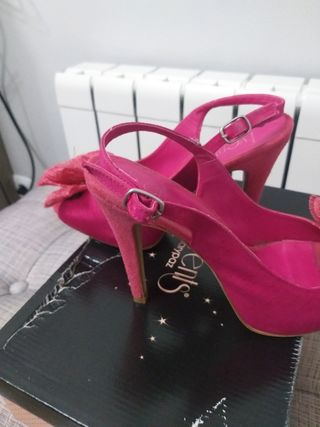 Zapatos fucsia
