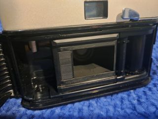 CÁMARA DE FOTOS COMPACTA