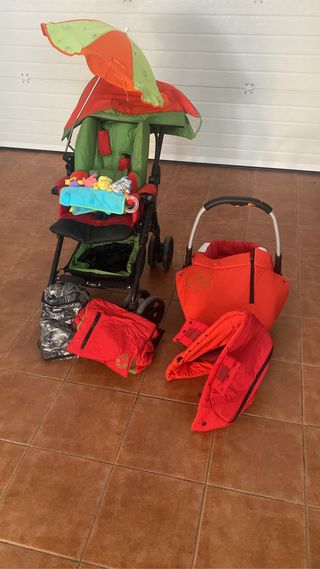 Carrito de bebe con acesorios