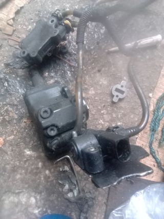 Bomba inyectora mercedes Sprinter 2005