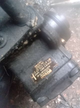 Bomba inyectora mercedes Sprinter 2005