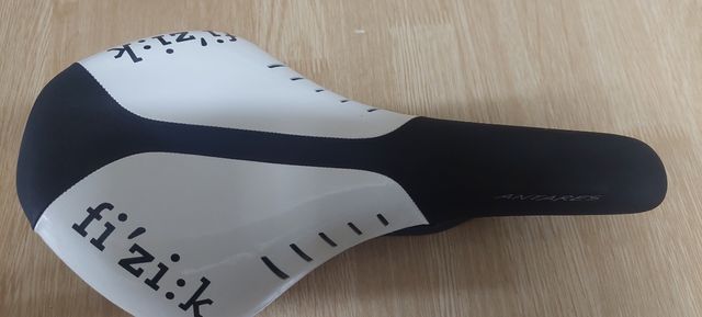 Sillín Fi'zi :k Antares