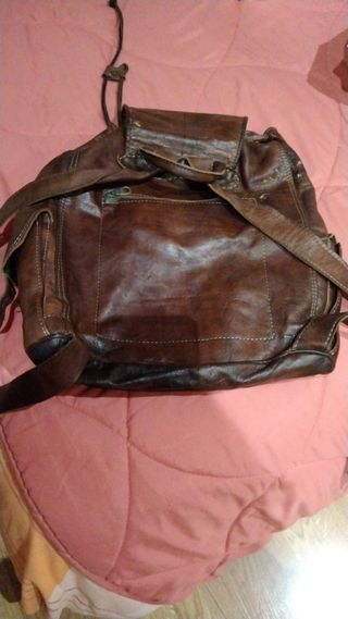 Mochila de cuero