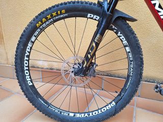 MMR Kenta carbono talla L