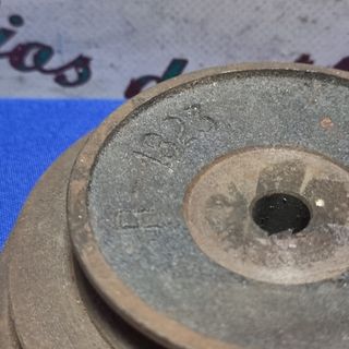 Seat 850 polea dinamo hierro fundido R 1823