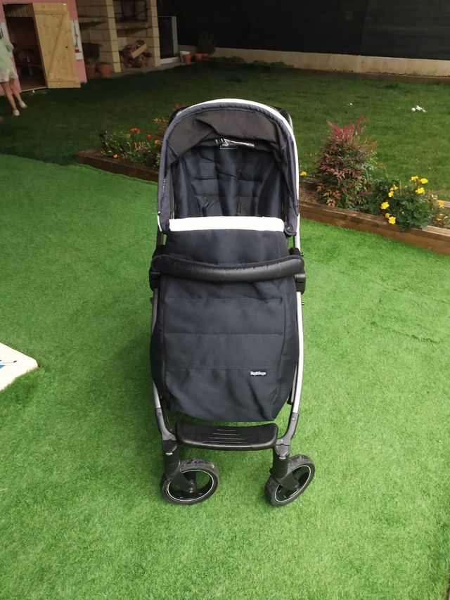 Conjunto de cuco, capazo y silleta