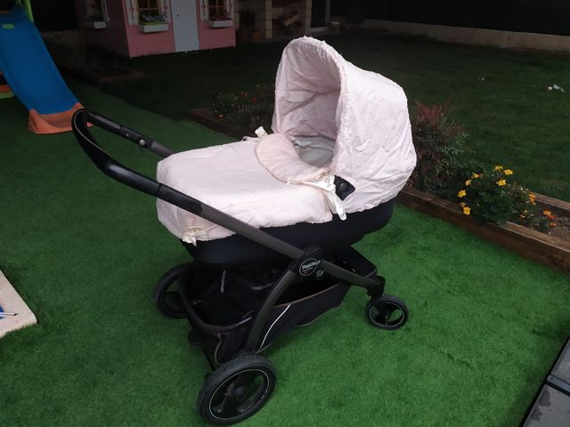 Conjunto de cuco, capazo y silleta