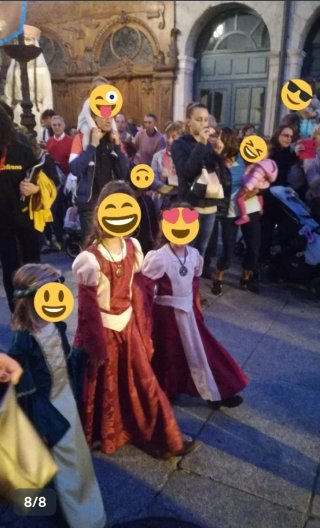 VESTIDO MEDIEVAL ( TRAJE DE DAMA O PRINCESA)