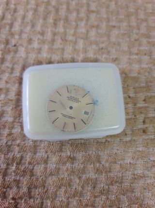 RELOJ