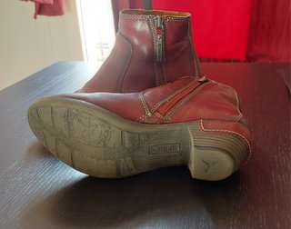 Botines de piel