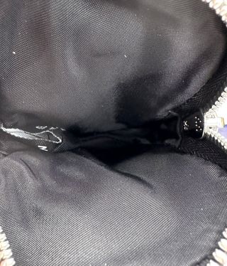 Bandolera Prada x Adidas