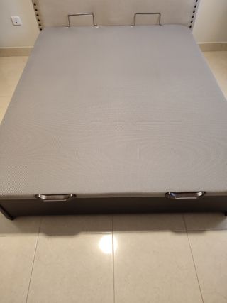 Canapé cama y colchón