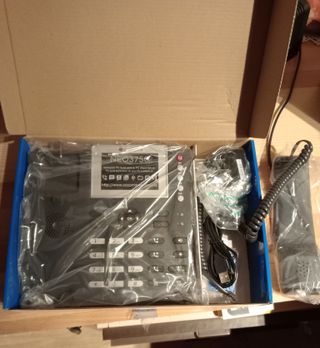 2 Telefonos , de Sim Fijos CoComm NEO03750 NU