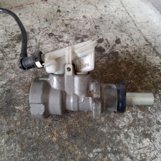 BOMBA FRENO FORD FOCUS 1.6 GASOLINA AÑO 1999