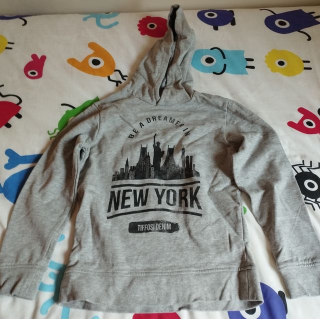 Sudadera de niño gris de 9 años