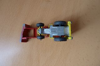 Corgi 3303 Tractor con Pala Massey Ferguson Años70