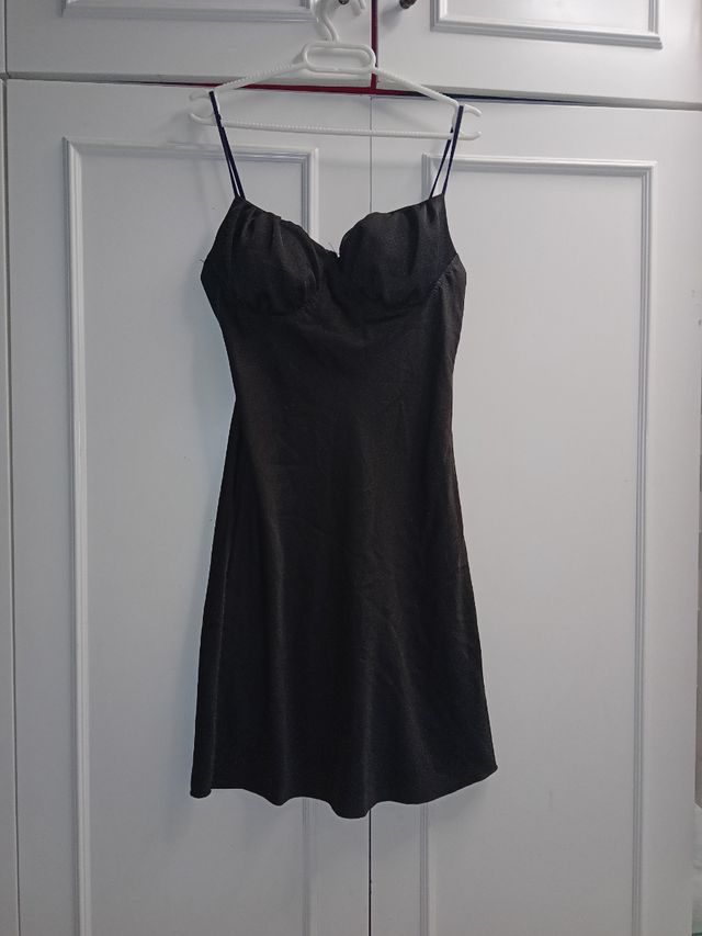 Vestido satinado nuevo