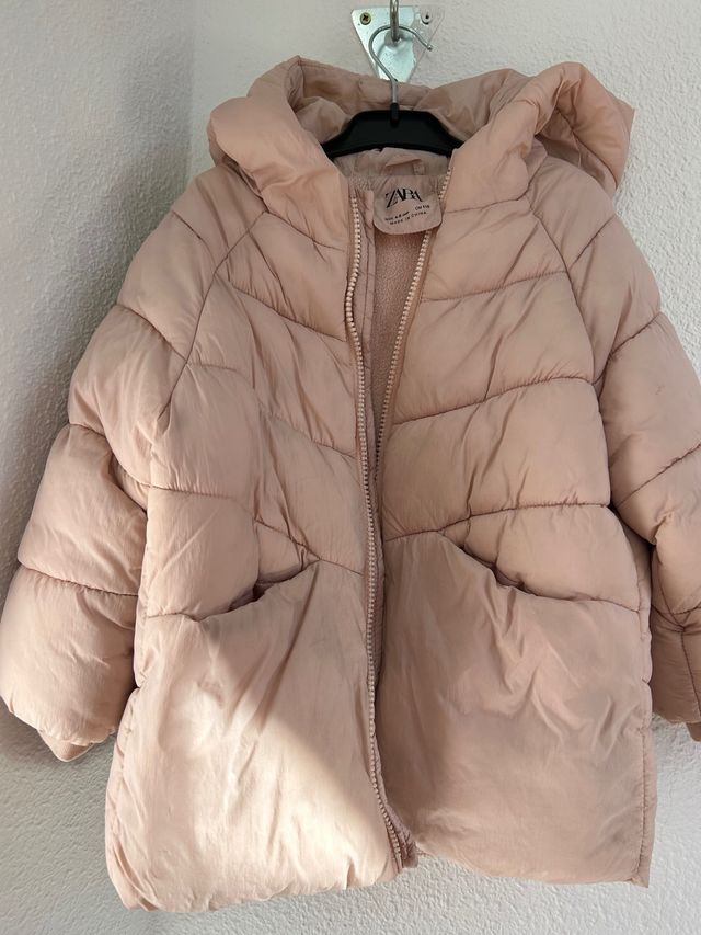 PLUMAS ZARA NIÑA IMPERM 23a 4a 5a varias Tallas
