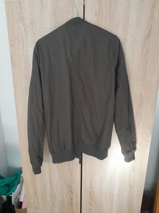 Chaqueta estilo bomber