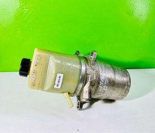4M513K514BD Bomba Direccion Ford CMax 